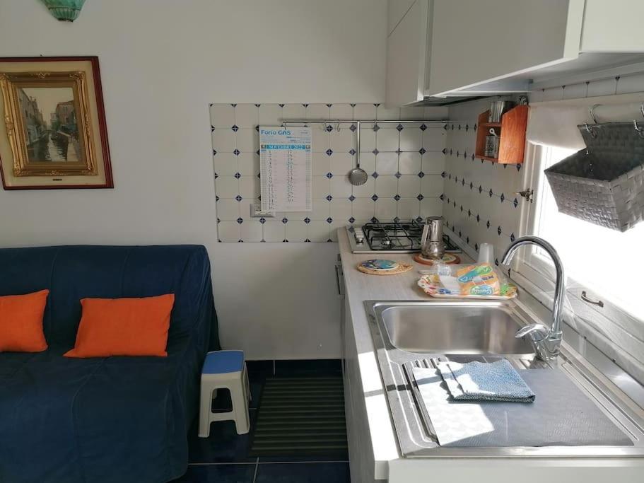Grazioso Appartamento A Ischia Zona Pilastri Exterior foto